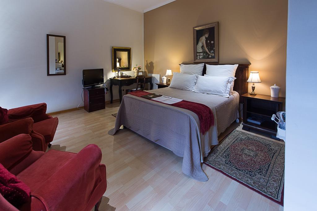 Bed and Breakfast Adeo Блумфонтейн Экстерьер фото