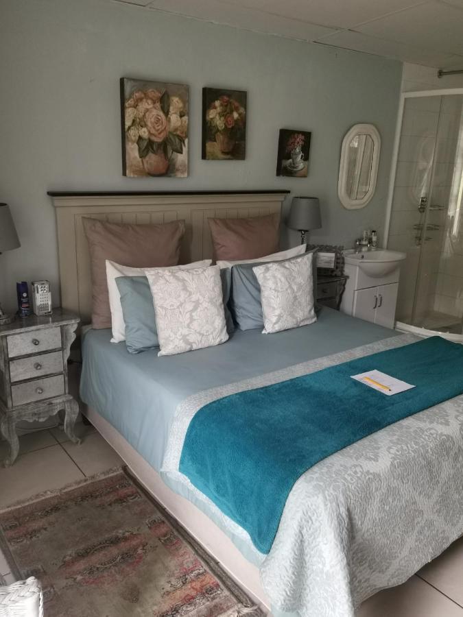 Bed and Breakfast Adeo Блумфонтейн Экстерьер фото